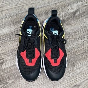 Puma Thunder Casual Sneaker (Women’s) SIZE 7